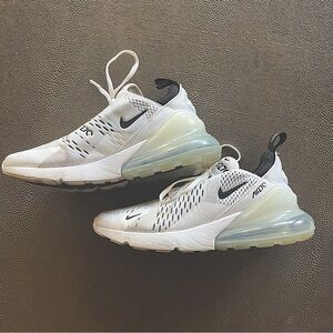 Nike AirMax 270 white/black - Women’s Size 8 (EUC)